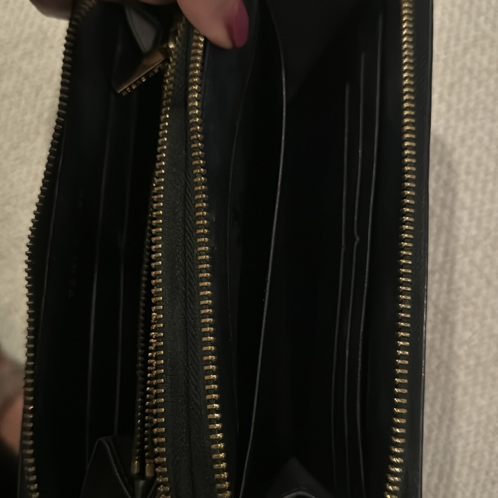 Tory Burch double zip Continental wallet - Picture 7 of 8